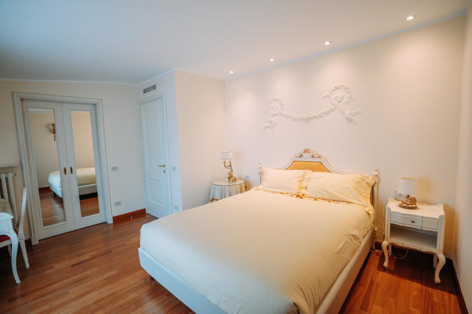 Suite Romantic Vista Lago Стреза Екстериор снимка