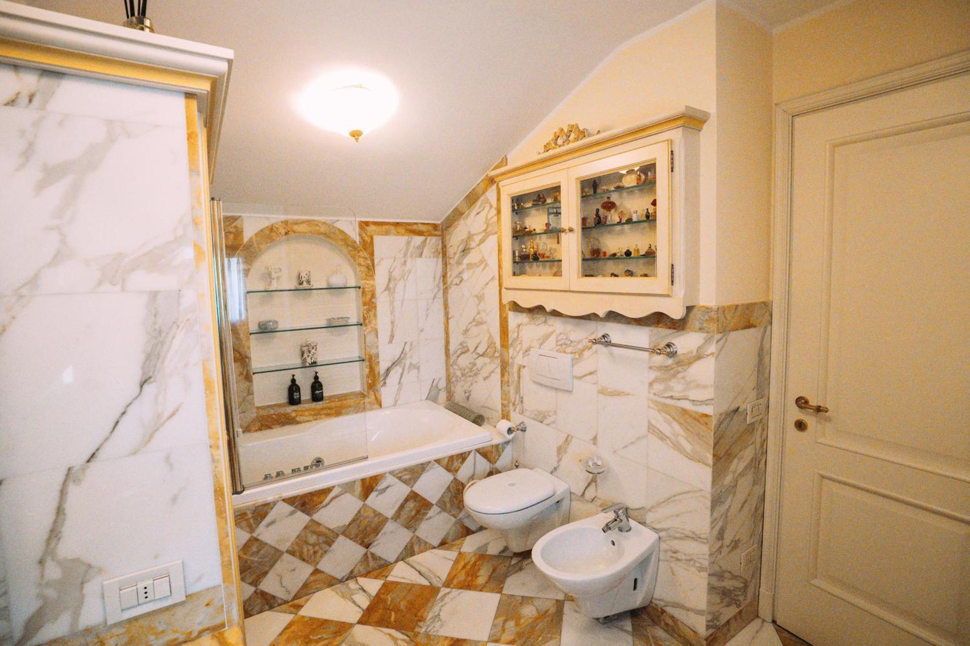 Suite Romantic Vista Lago Стреза Екстериор снимка