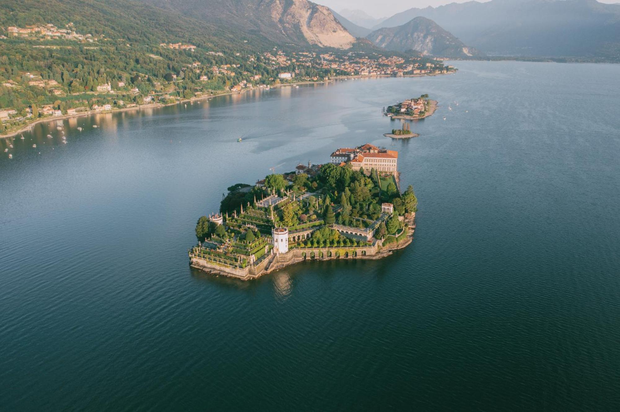 Suite Romantic Vista Lago Стреза Екстериор снимка