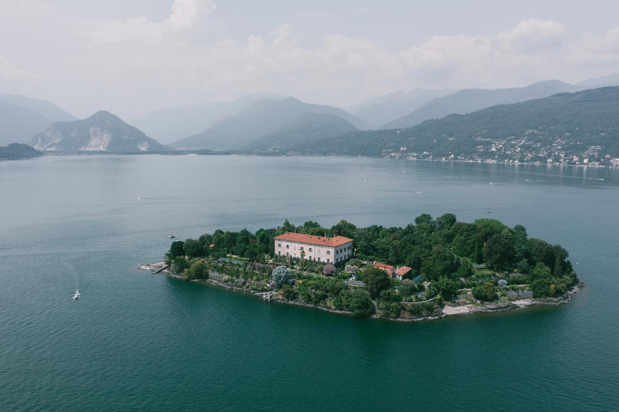 Suite Romantic Vista Lago Стреза Екстериор снимка